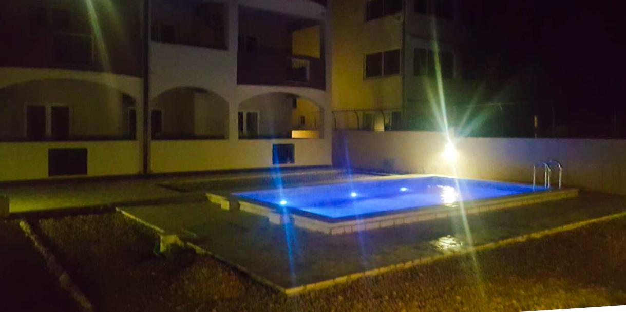 Apartmani Bulajic Tivat Ngoại thất bức ảnh