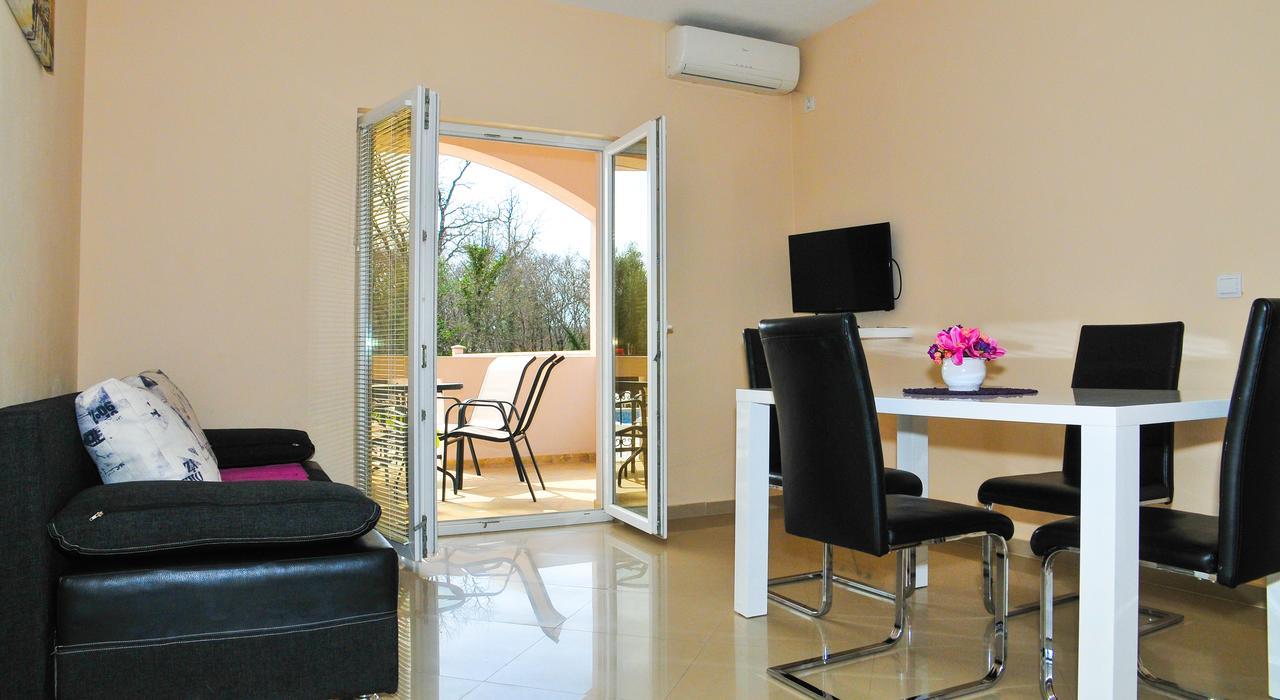 Apartmani Bulajic Tivat Ngoại thất bức ảnh